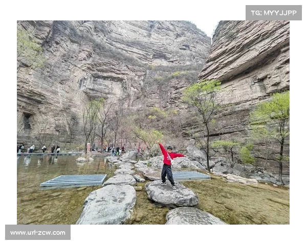 参赛车手分享在太行山峡谷地貌中驾驶的独特体验